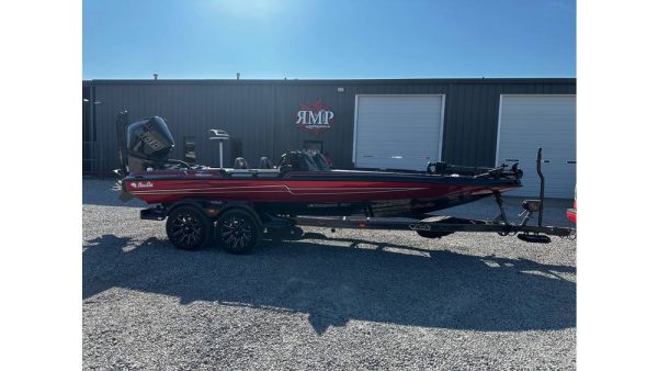 IMG_0047 2025 Bass Cat Boats Jaguar STS 22