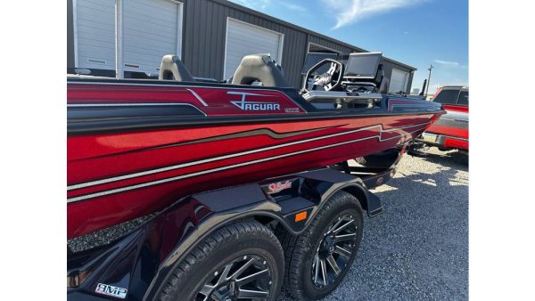 IMG_0049 2025 Bass Cat Boats Jaguar STS 22