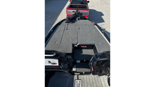 IMG_0060 2025 Bass Cat Boats Jaguar STS 22